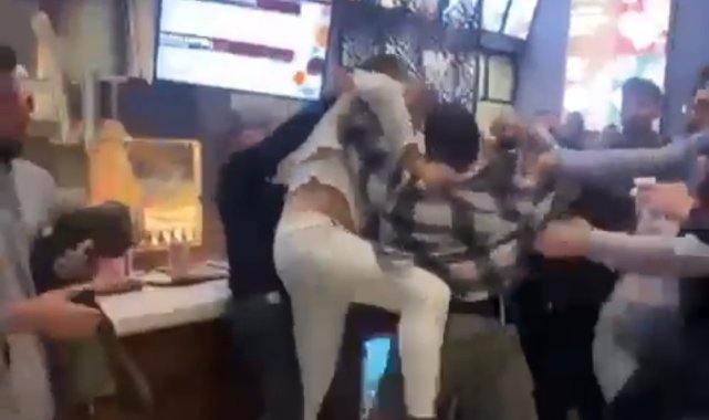 Maltepe’de sipariş kavgasında yumruklar havada uçuştu