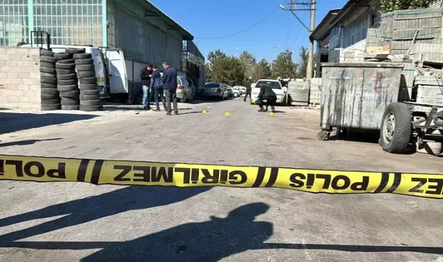 Satır ve demir sopaların da kullanıldığı silahlı kavga