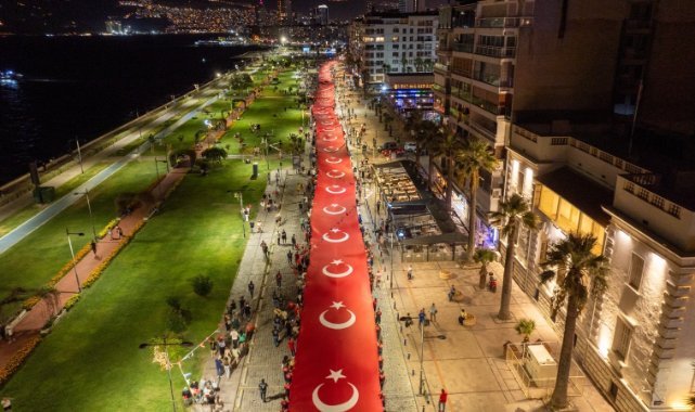 Tüm İzmir Cumhuriyet coşkusuna davetli