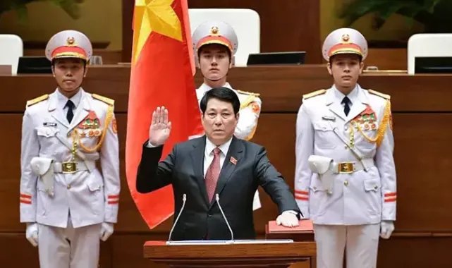 Vietnam'da yeni devlet başkanı General Luong Cuong seçildi