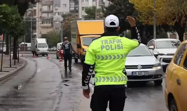 2 milyon 942 bin 329 araçta denetim; 462 bin 324 sürücüye ceza