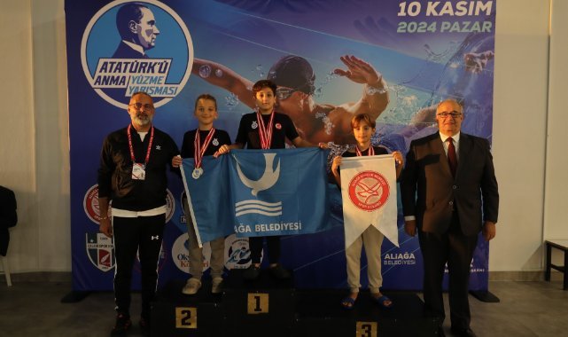 Aliağa’da Atatürk’ü Anma Yüzme Yarışması Düzenlendi