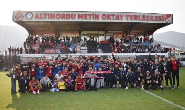 Altınordu’nun zirve takibi devam ediyor