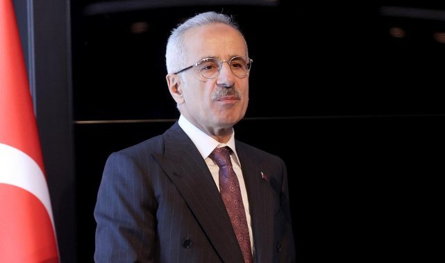 Bakan Uraloğlu: Halkalı-Kapıkule demiryolu hattında seyahat süresini 4 saatten 1,5 saate düşürmeyi planlıyoruz