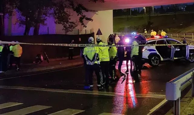 Bakırköy'de, kazaya müdahale eden trafik ekibine İETT otobüsü çarptı: 1 polis şehit oldu