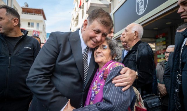 Başkan Tugay Atatürk için düzenlenen hayır yemeğine katıldı