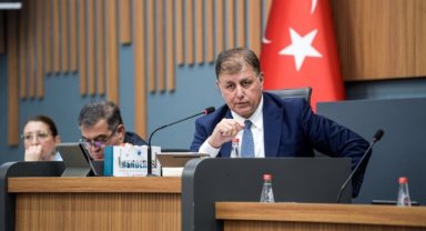 Başkan Tugay’dan tek soruluk “Esenyurt” yorumu