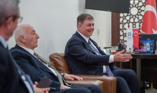 Başkan Tugay: “Dayanışma içinde olalım”