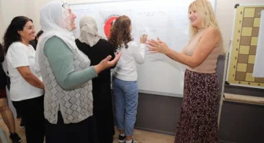 Bayraklı’da kadınlar “Ben de Varım” diyor