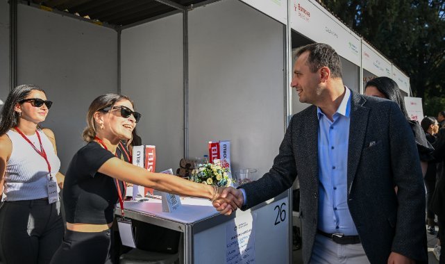 Bornova’da iş arayanlar ve işverenler aynı platformda buluşuyor