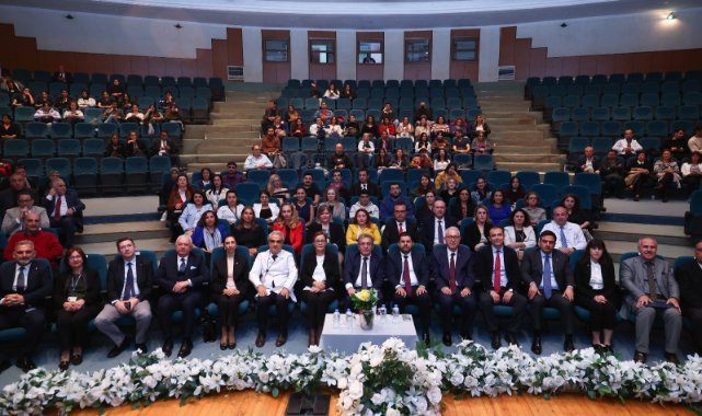 DEÜ organ bağışı ve nakli paneli'ne ev shaipliği yaptı