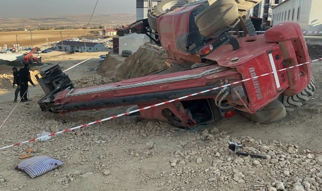 Elazığ’da akılalmaz olay: Operatör lavaboya gitti, kepçeyi çalıştırmak isteyen 2 genç hayatını kaybetti