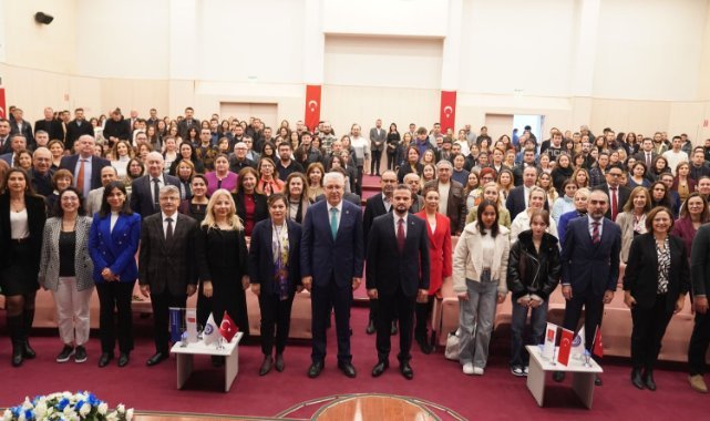 EÜ’de “Yıldızlar Ligi: Erasmus Plus Merkezi Projeler Toplantısı” yapıldı