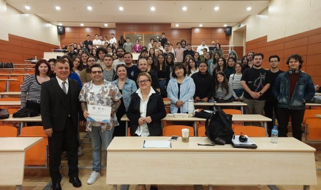 Görsel Efekt Sanatçısı Levent Haseki EÜ İletişim Fakültesine konuk oldu