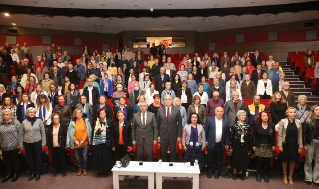 Güzelbahçe'de Üçüncü Yaş Üniversitesi için imzalar atıldı