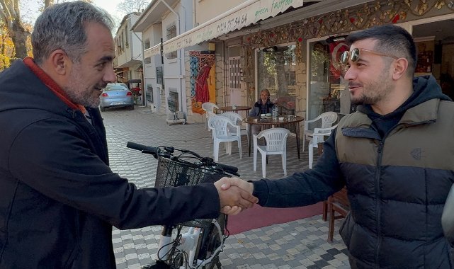 Iphone ile motosikletini takas etti, üzerine de 10 gün bedava kavurma yiyecek
