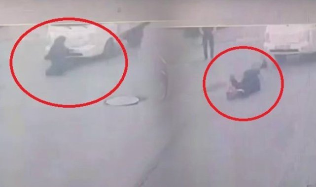 Kamyonetin çarptığı yaşlı kadın böyle savruldu