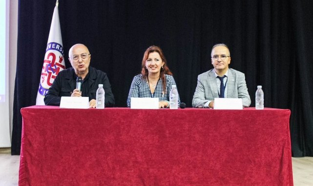 Kongrede, “Çocukluktan Erişkinliğe: Romatolojik Rehabilitasyonda Hedefler” konuşuldu