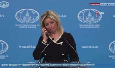 Zaharova’ya basın toplantısı sırasında telefonla “balistik füze” uyarısı