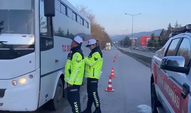 2 milyon 835 bin araçta denetim; 459 bin sürücüye ceza