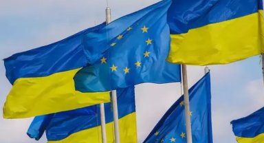 AB'den Ukrayna'ya 2025'te 30 milyar avroluk ek destek