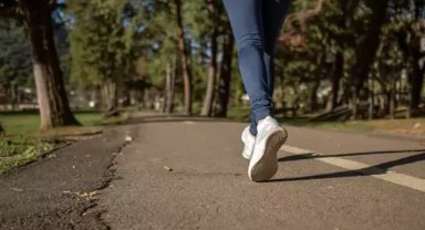 Araştırma: Günde 7 bin adım atmak, depresyonun yıkıcı etkilerini ortadan kaldırıyor