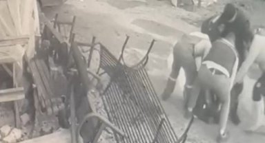 Ateşe tiner döken işçi feci şekilde yandı