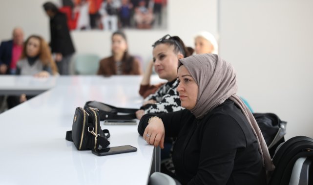 Balçova Belediyesi’nden Çölyak hastalarına beslenme eğitimi