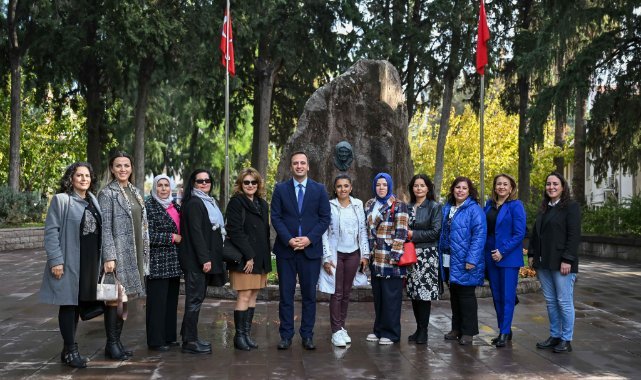 Bornova’da 5 Aralık kutlaması