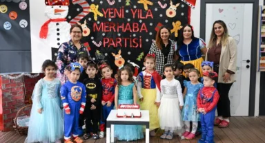 Bornova’da miniklere yeni yıl coşkusu