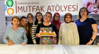 Bornova'da Yılbaşı atölye çalışmalarıyla renkleniyor