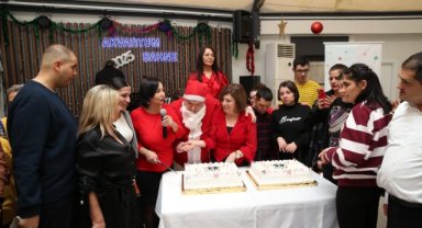 Çiğli Belediyesi’nde özel gereksinimli çocuklar için unutulmaz yılbaşı partisi