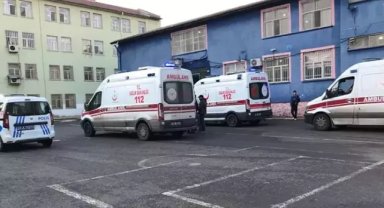 Diyarbakır'da 34 öğrenci, gıda zehirlenmesi şüphesiyle hastaneye kaldırıldı