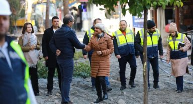 Efes Selçuk’ta çarşı içi çalışmalar hız kesmeden devam ediyor