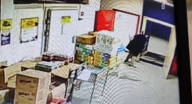 İzmir'de korku dolu anlar: Bindiği asansörün kabini düştü, o anlar kamerada