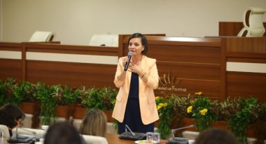 Karabağlar'da Dijital Dönüşüm Başlıyor: 1 Ocak 2025'te E-İMAR'a tam geçiş