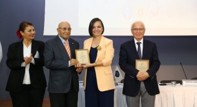 Karabağlar’da “Eğitimin dünü ve bugünü” konuşuldu