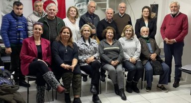 Karşıyaka sevgi şairleri Mevlana'yı andı,751. Vuslat Yılında Mevlana Ssevgisinde Buluştu