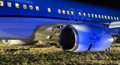 Norveç'e acil iniş yapan yolcu uçağı pistten çıktı