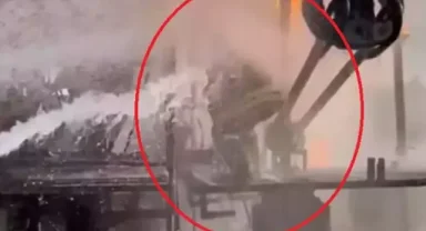 Petrol kuyusundaki yangında vanayı kapatan itfaiye eri, arkadaşlarından helallik istemiş