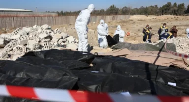 Suriye'de 100 bin kişilik toplu mezar bulundu