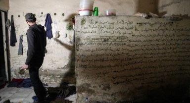 Suriye'deki işkence merkezinde mahkumlar zeytinle hayatta kaldı, çekirdekleri ile duvara çentik attı