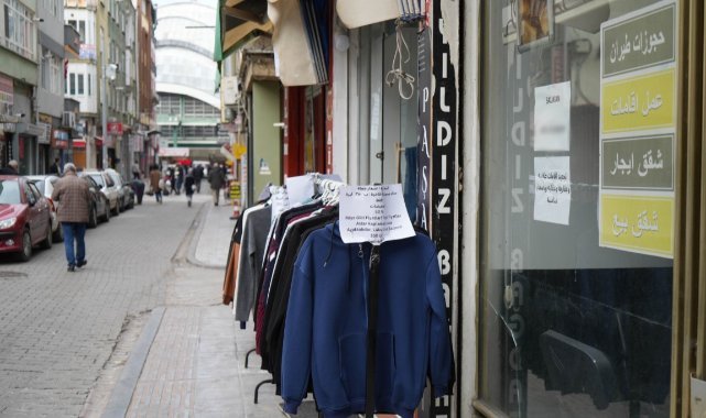 Suriyeliler ülkelerine dönmeye başladı, dükkanlar boşaldı