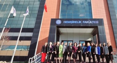 Türkiye’deki Hemşirelik Fakültelerinin Dekanları Ege Üniversitesinde bir araya geldi