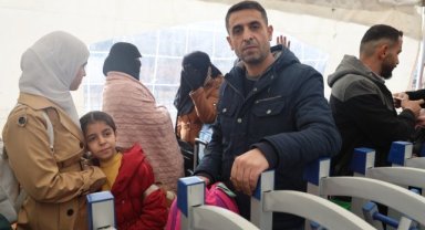 Ülkesine dönen Suriyeli İlyas: "Başka ülkeler hiçbir şey yapmadı, Türkiye her şeyi yaptı"