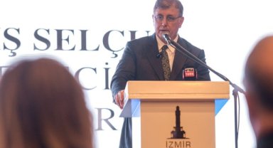 25. Barış Selçuk Gazetecilik Ödülleri sahiplerini buldu, Başkan Tugay: Basın özgürlüğünün ve demokrasinin tarafındayız