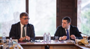 Başkan Tugay Torbalı'da koordinasyon toplantısı düzenledi