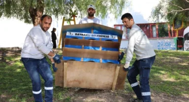 Bayraklı’da sokak kedilerine yeni yuva