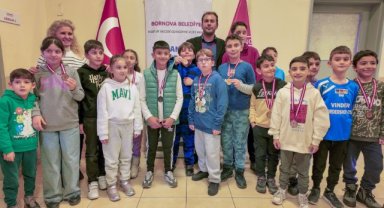 Bornova’da genç zihinler satrançla buluşuyor