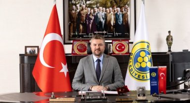 Buca Belediye Başkanı Görkem Duman'dan yeni yıl mesajı: 2025 projeler ve kurdele kesimlerinin yılı olacak